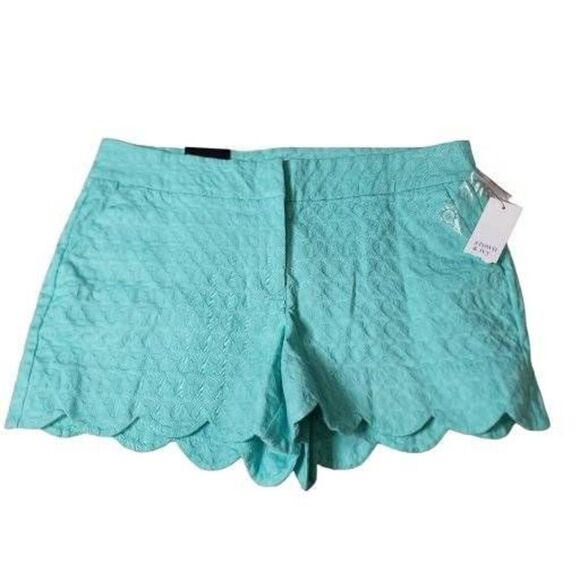 Nwt Crown & Ivy Size 8 Seafoam Green Scalloped Shorts - Picture 1 of 10